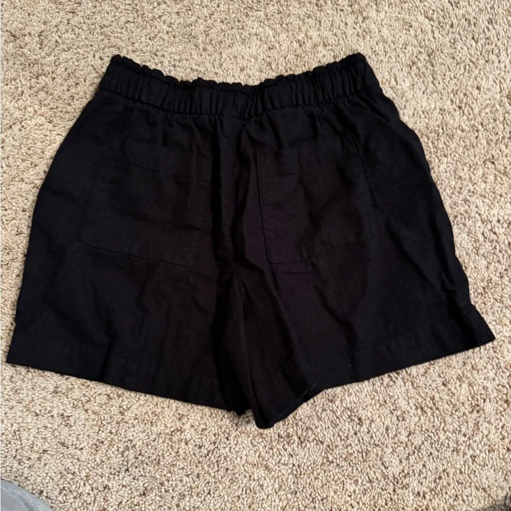 ✨2 for $35 ALL SHORTS!✨ NWOT GAP 4" Mid Rise Pull-On Linen-Blend Shorts XS - Picture 5 of 8